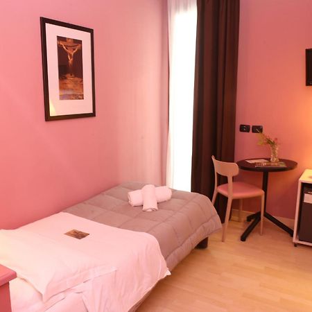 Hotel Corallo Rimini Bagian luar foto
