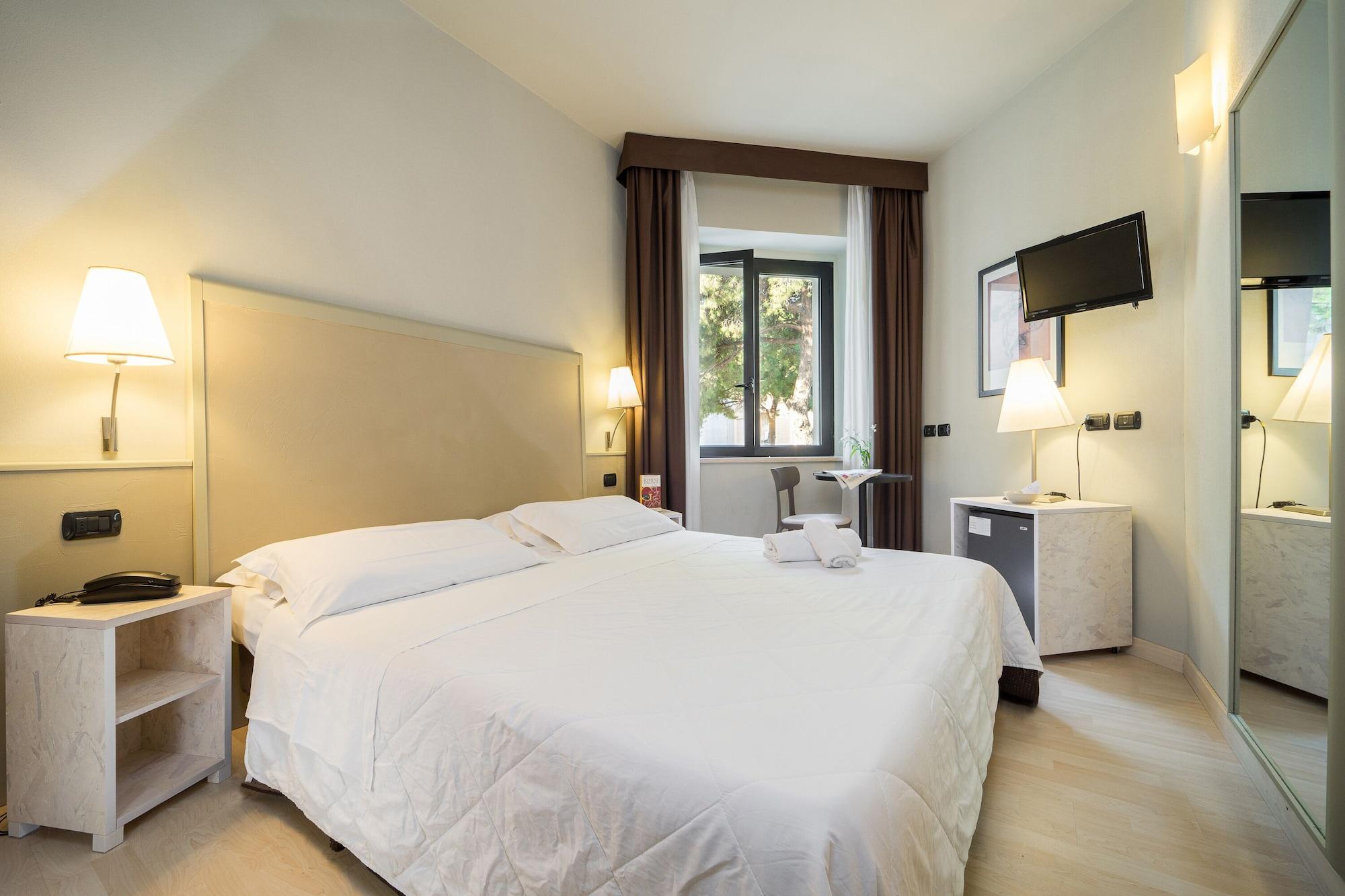 Hotel Corallo Rimini Bagian luar foto