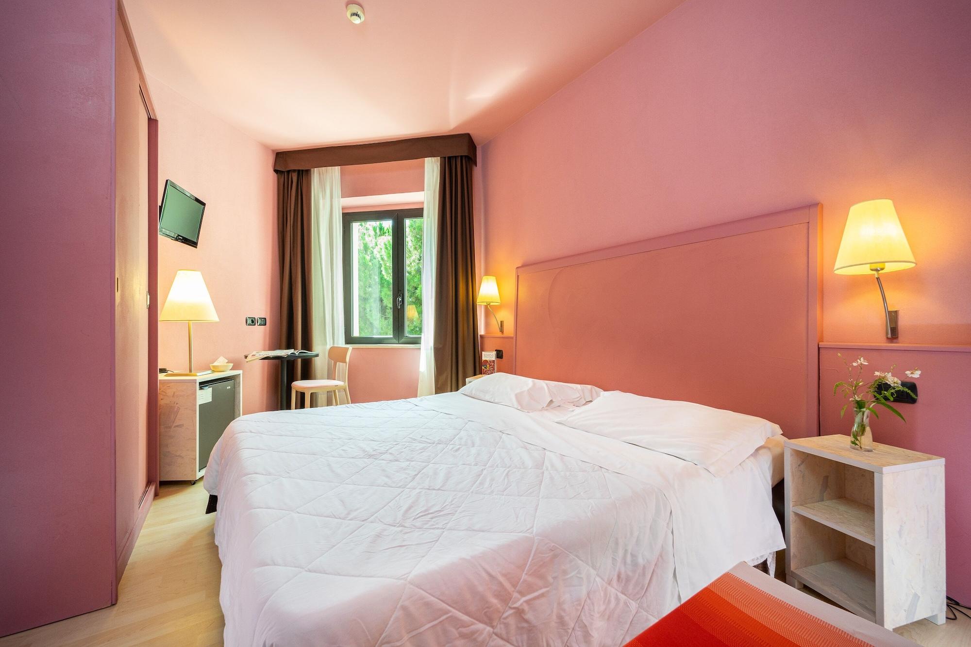 Hotel Corallo Rimini Bagian luar foto