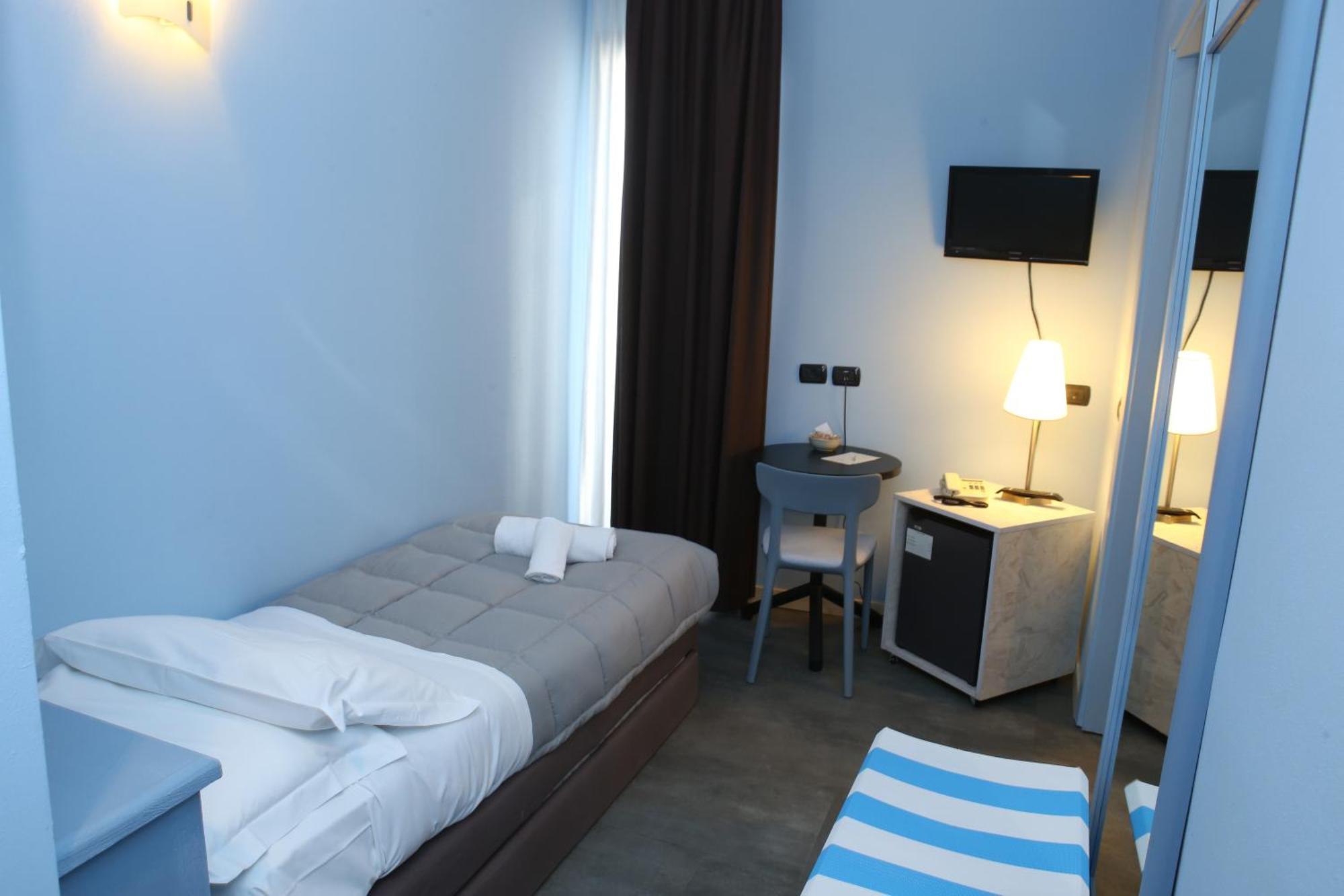 Hotel Corallo Rimini Bagian luar foto